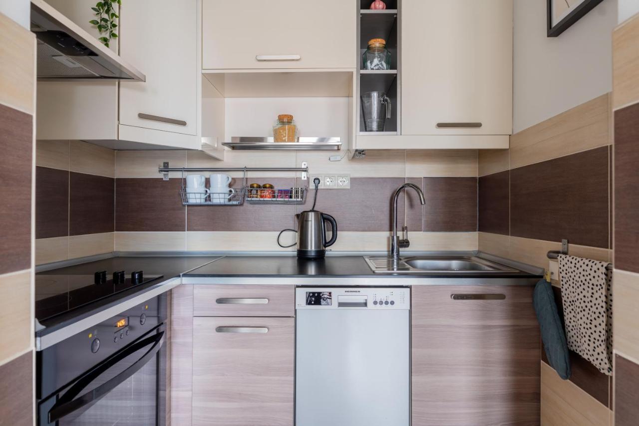 Floral Apartment - New In Town Budapest Exterior photo